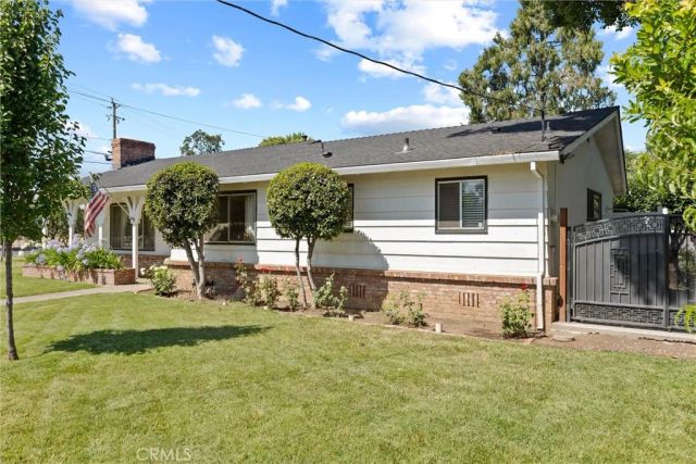 1094 Manzanita Avenue, Chico, CA 95926