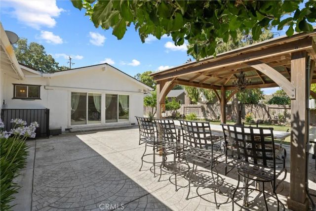 1094 Manzanita Avenue, Chico, CA 95926