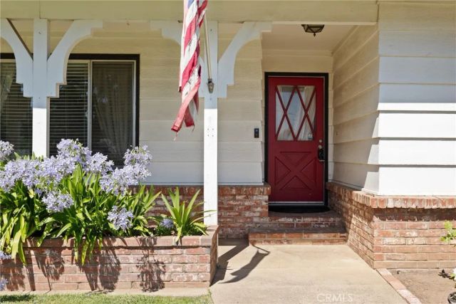 1094 Manzanita Avenue, Chico, CA 95926