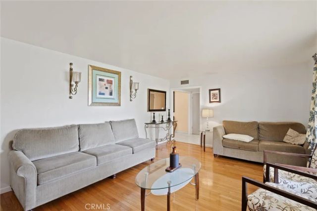 1094 Manzanita Avenue, Chico, CA 95926