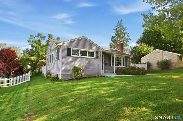 14 Gordon Avenue, Enfield, CT 06082
