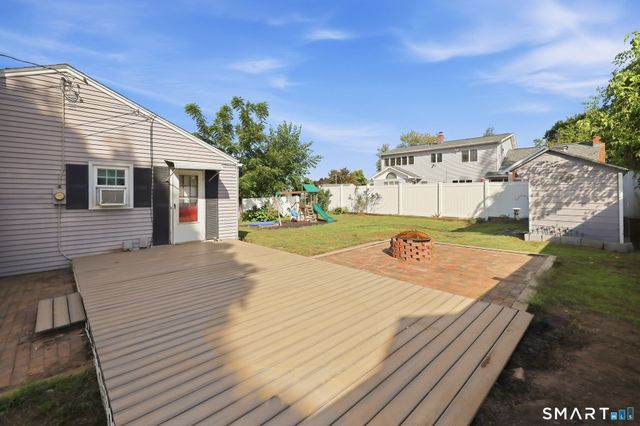 14 Gordon Avenue, Enfield, CT 06082