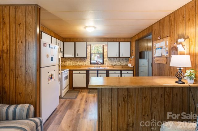 9606 Walkers Ferry Road, Charlotte, NC 28214
