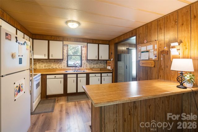 9606 Walkers Ferry Road, Charlotte, NC 28214