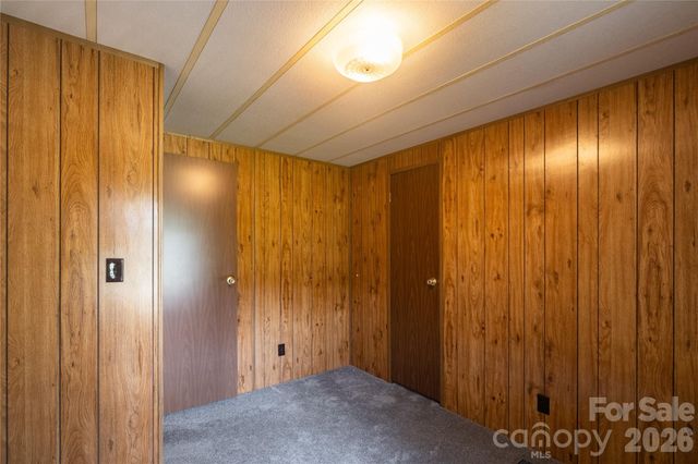 9606 Walkers Ferry Road, Charlotte, NC 28214