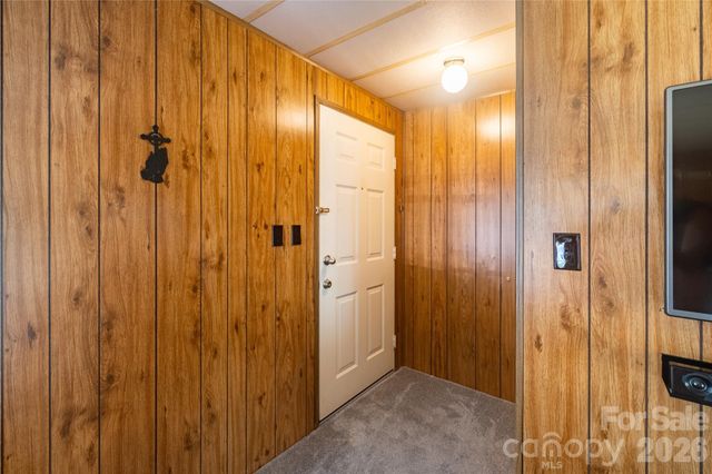 9606 Walkers Ferry Road, Charlotte, NC 28214