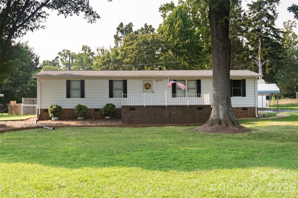 9606 Walkers Ferry Road, Charlotte, NC 28214