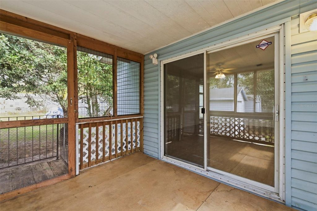 Image 39 of property listing at 4108 WEDGEMERE DRIVE, Tampa, FL 33610