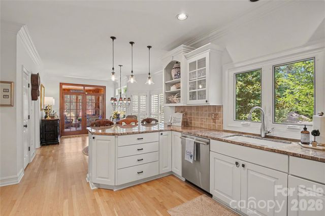 21300 Blakely Shores Drive, Cornelius, NC 28031