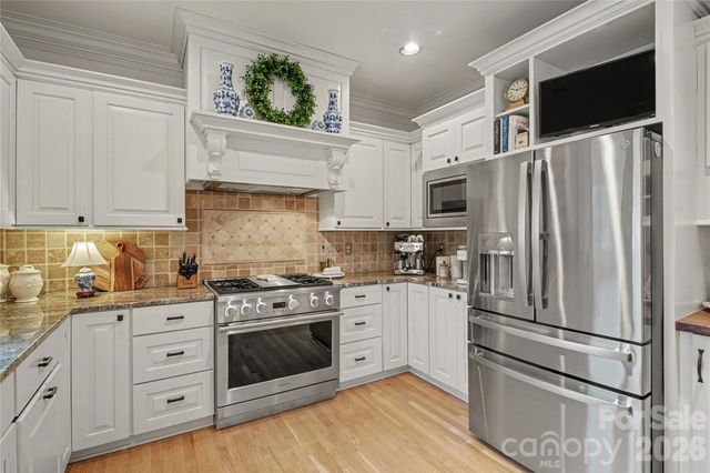 21300 Blakely Shores Drive, Cornelius, NC 28031