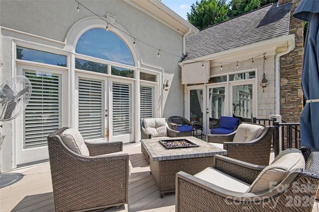 21300 Blakely Shores Drive, Cornelius, NC 28031