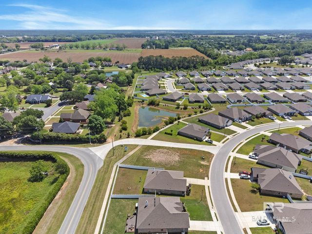 24815 Spectacular Bid Loop, Daphne, AL 36526