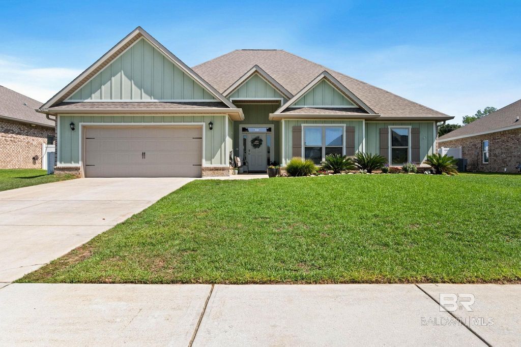 24815 Spectacular Bid Loop, Daphne, AL 36526