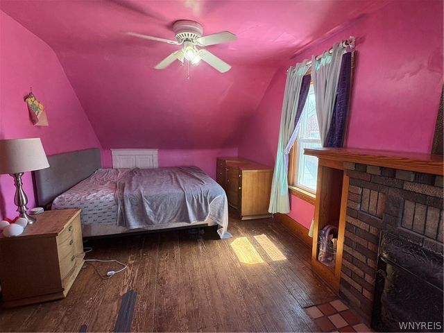 1225 North Military Road, Niagara Falls, NY 14304