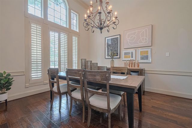 26 Spiceberry Place, The Woodlands, TX 77382