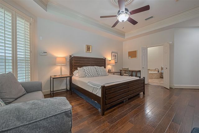 26 Spiceberry Place, The Woodlands, TX 77382