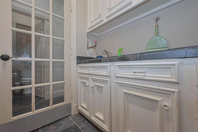 26 Spiceberry Place, The Woodlands, TX 77382