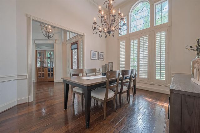 26 Spiceberry Place, The Woodlands, TX 77382