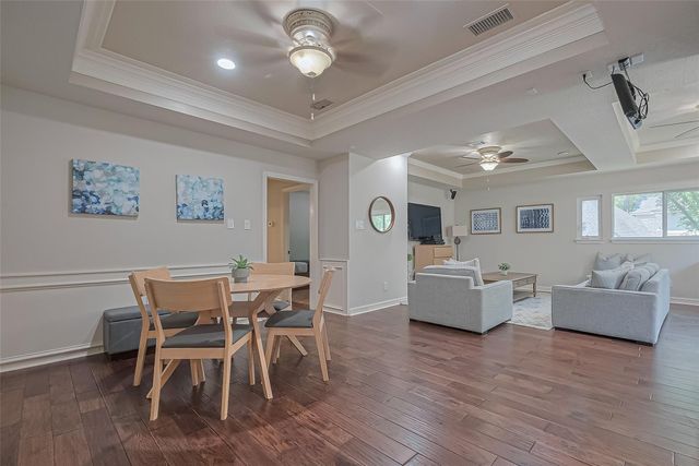 26 Spiceberry Place, The Woodlands, TX 77382