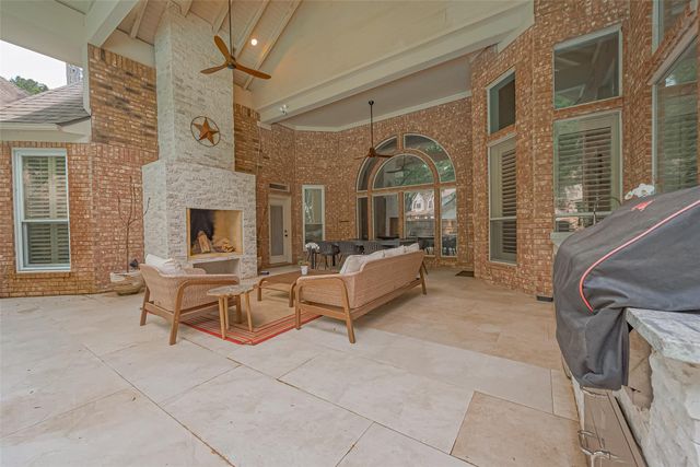 26 Spiceberry Place, The Woodlands, TX 77382