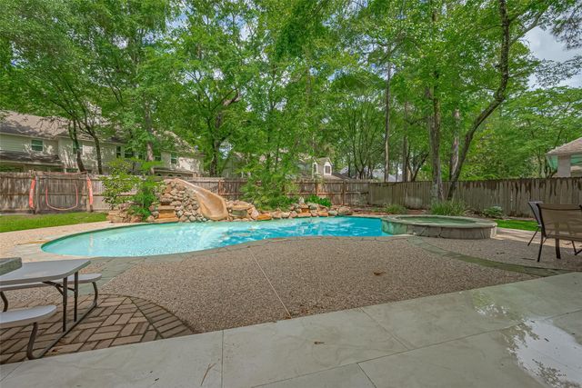 26 Spiceberry Place, The Woodlands, TX 77382