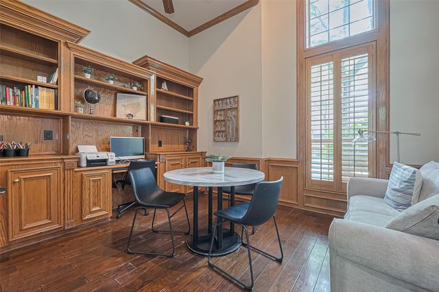 26 Spiceberry Place, The Woodlands, TX 77382