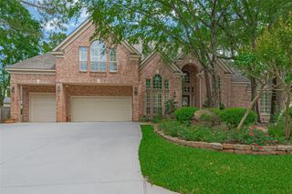 26 Spiceberry Place, The Woodlands, TX 77382