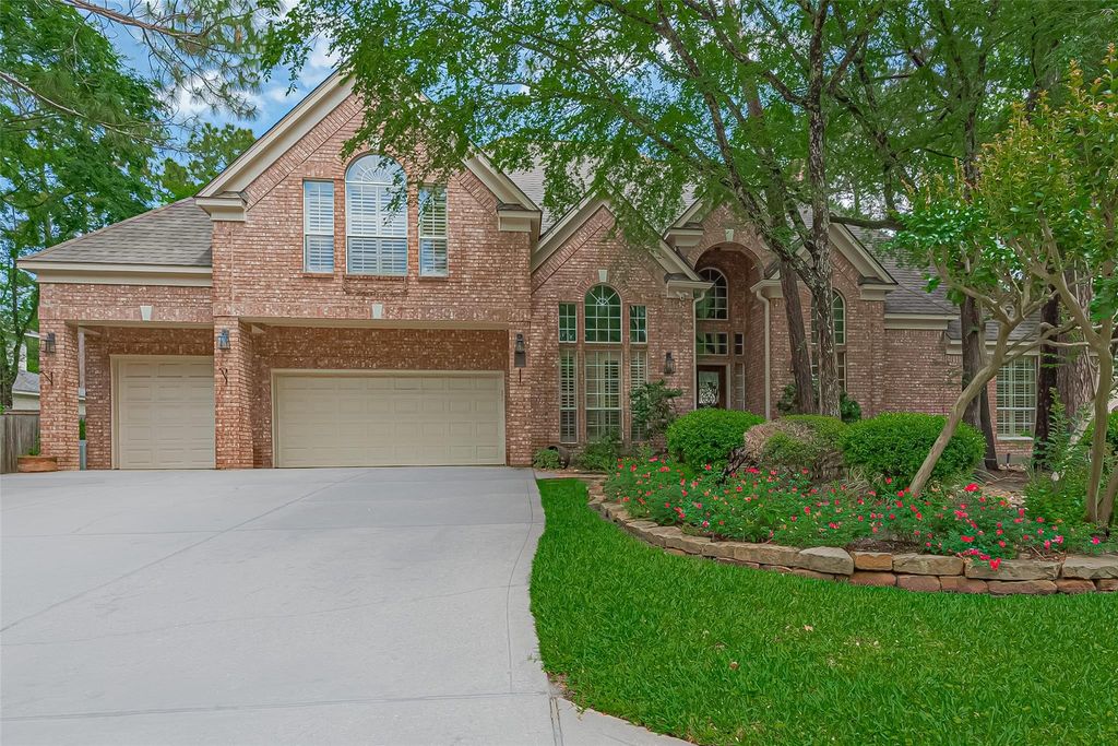 26 Spiceberry Place, The Woodlands, TX 77382