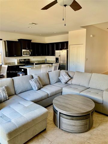 11943 SW 253rd St, Homestead, FL 33032