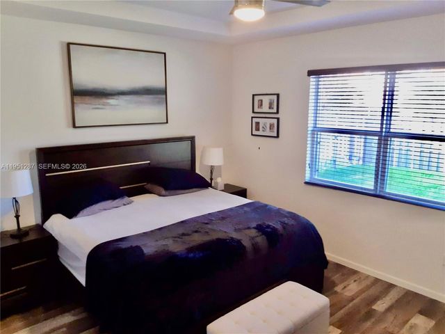 11943 SW 253rd St, Homestead, FL 33032