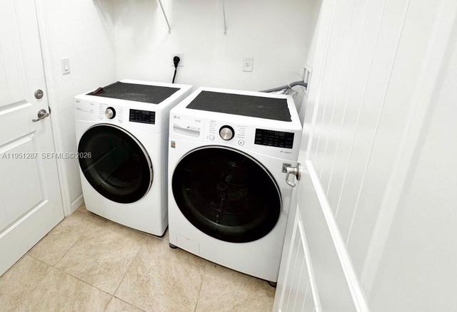 11943 SW 253rd St, Homestead, FL 33032