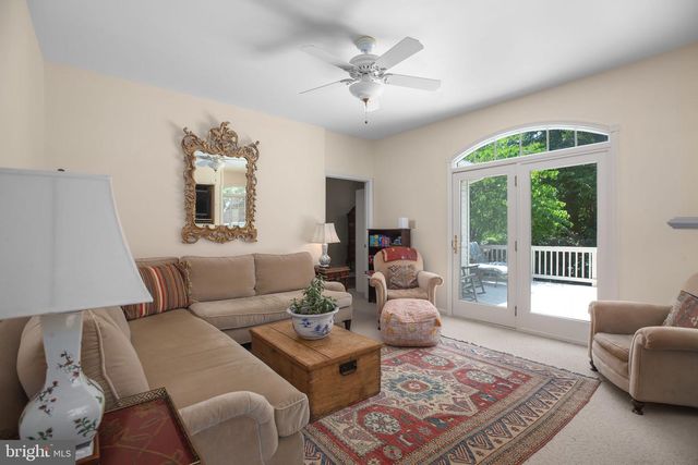 1500 AUGUSTINE AVE, Fredericksburg, VA 22401