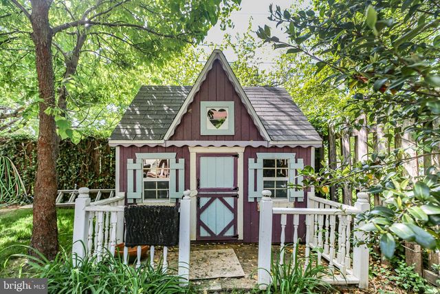 1500 AUGUSTINE AVE, Fredericksburg, VA 22401