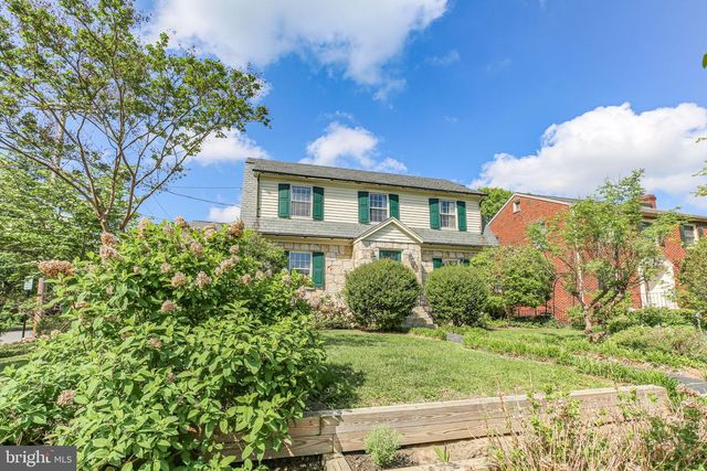1500 AUGUSTINE AVE, Fredericksburg, VA 22401