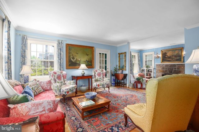 1500 AUGUSTINE AVE, Fredericksburg, VA 22401