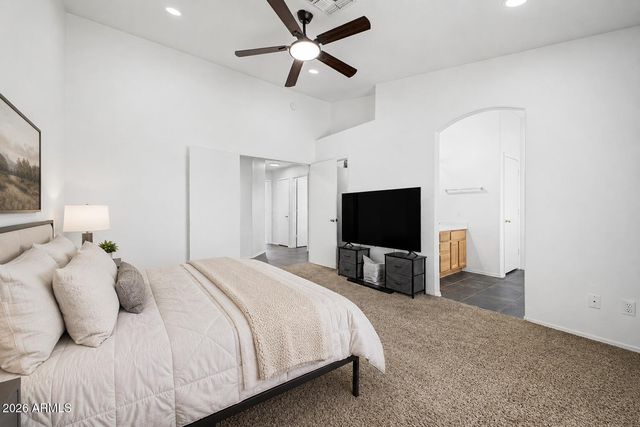 18604 N 30TH Place, Phoenix, AZ 85050
