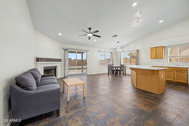 18604 N 30TH Place, Phoenix, AZ 85050