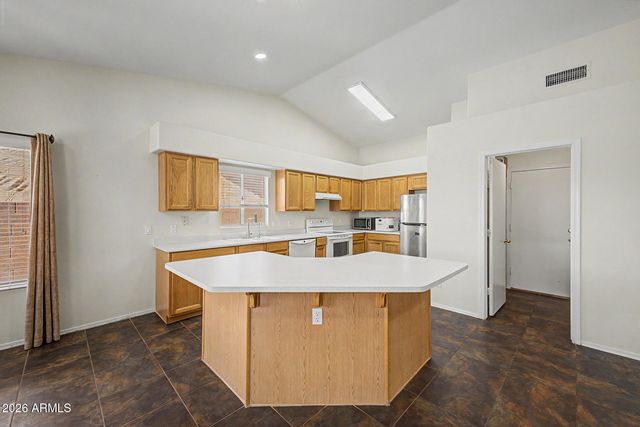 18604 N 30TH Place, Phoenix, AZ 85050
