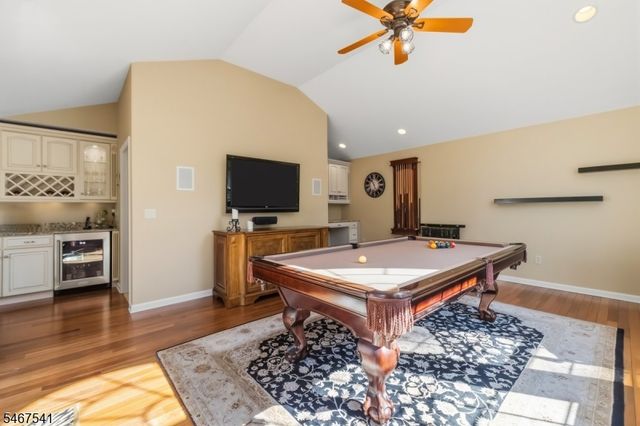 11 Ewing Dr, Raritan Twp., NJ 08822