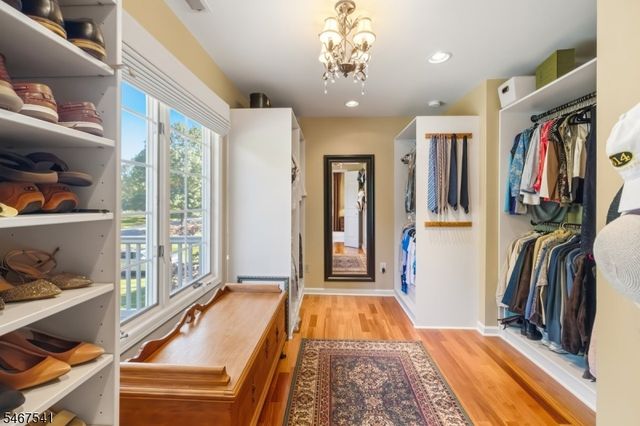 11 Ewing Dr, Raritan Twp., NJ 08822