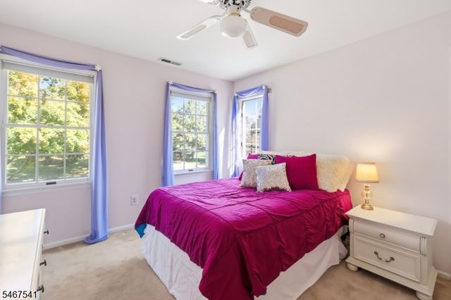 11 Ewing Dr, Raritan Twp., NJ 08822