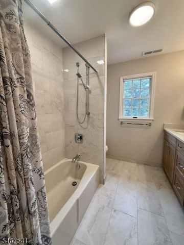 11 Ewing Dr, Raritan Twp., NJ 08822