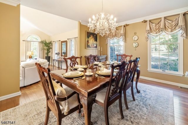11 Ewing Dr, Raritan Twp., NJ 08822