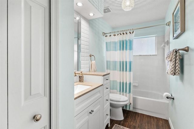 6071 SAILBOAT AVENUE, Tavares, FL 32778