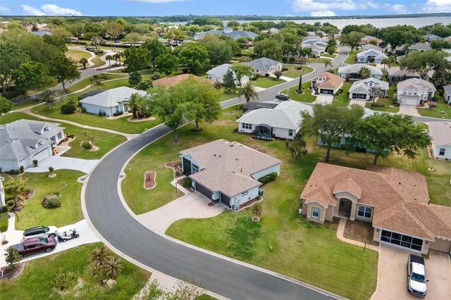 6071 SAILBOAT AVENUE, Tavares, FL 32778