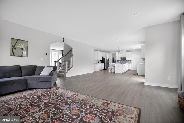 7979 INTERNATIONAL DR, Warrenton, VA 20187