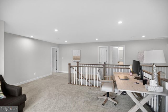 7979 INTERNATIONAL DR, Warrenton, VA 20187