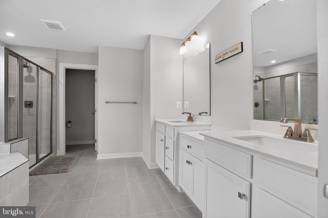 7979 INTERNATIONAL DR, Warrenton, VA 20187