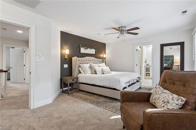 406 Regents CV, Newport News, VA 23606