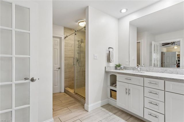 406 Regents CV, Newport News, VA 23606